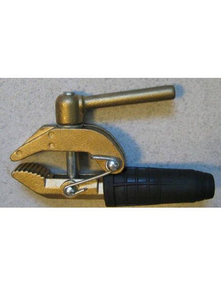 Toma de masa 600 A c/mordaza