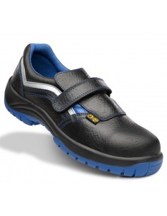 apato de piel hidrofugada  Cierre marca VELCRO®