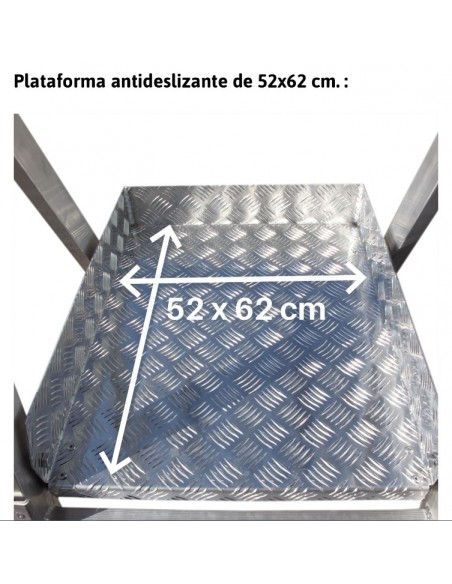 Escalera con amplia plataforma y altura regulable