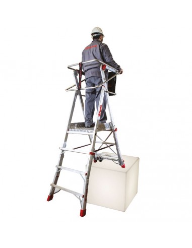 Escalera con amplia plataforma y altura regulable