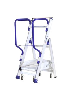 Taburete profesional con plataforma guarda-cuerpo 